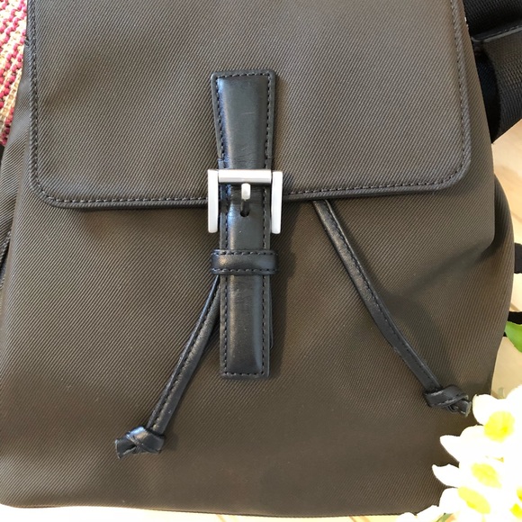 Coach Nylon Leather trim backpack ❤️ - Picture 3 of 10